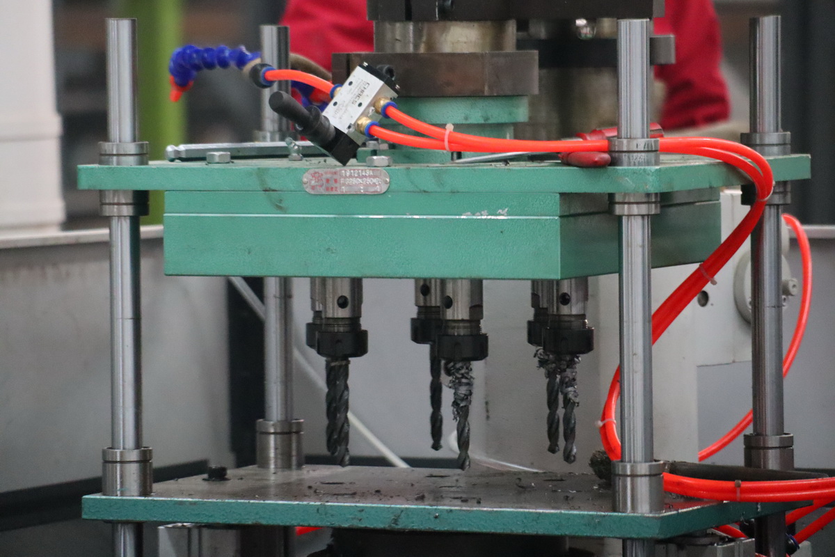 �S(ch��ng)�^(q��)܇(ch��)�g