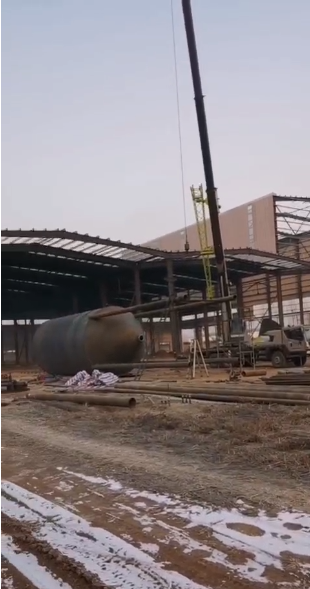 ���b�F(xi��n)��(ch��ng)